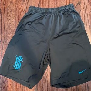 Nike kyrie dry-fit shorts